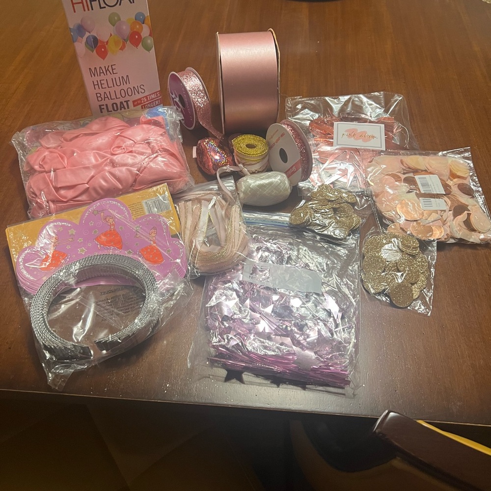 Random Balloons Decoration Kit with Ribbons and Accessories